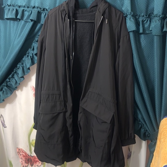 Zara Windbreaker/Fleece Jacket - Picture 2 of 9